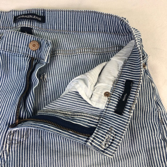 Calvin Klein Jeans High Rise Shorts Striped 6 Pockets Frayed Denim Curvy Blue - Picture 4 of 14